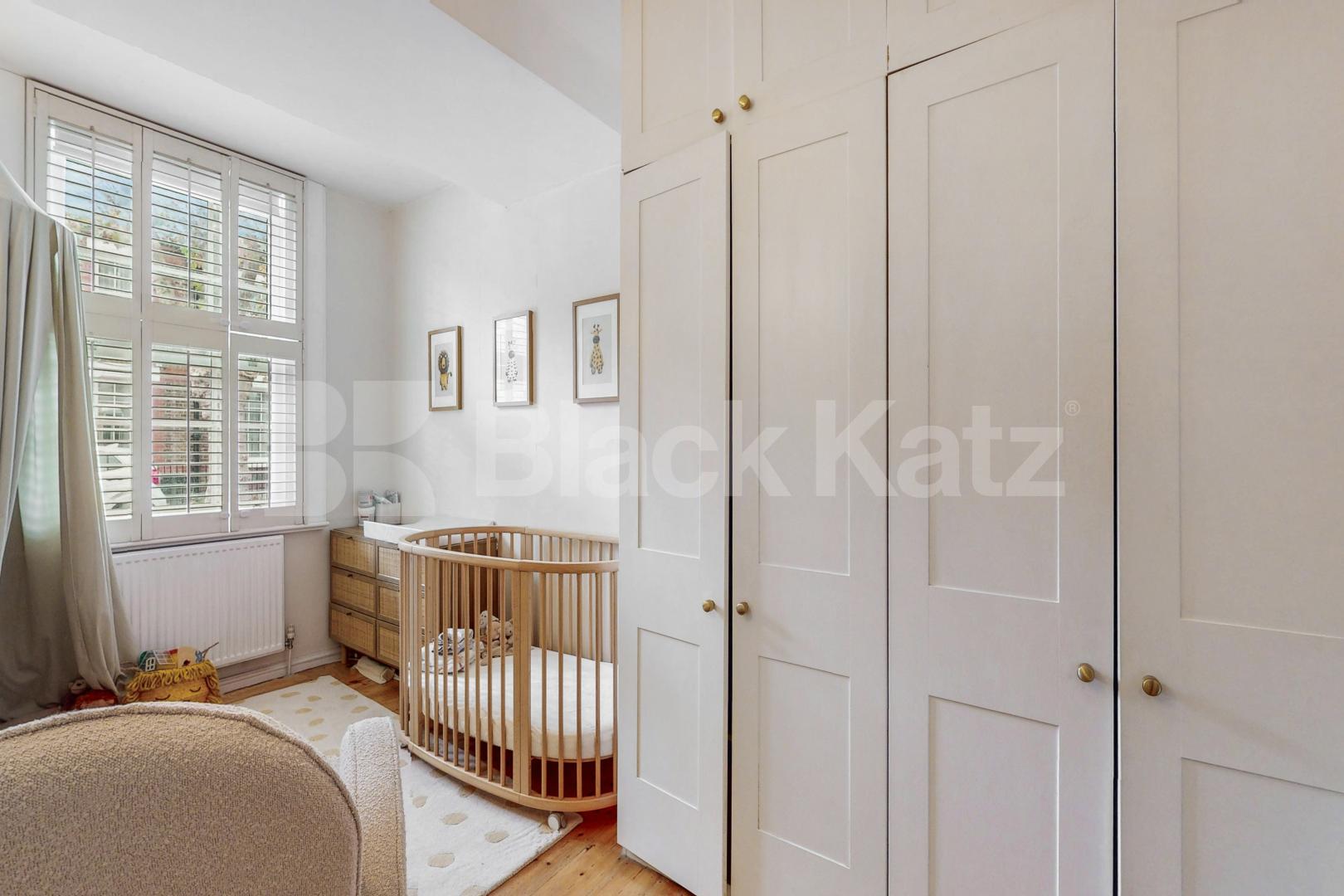 Stylish & contemporary maisonette flooded with natural light  Odger Street, Battersea 